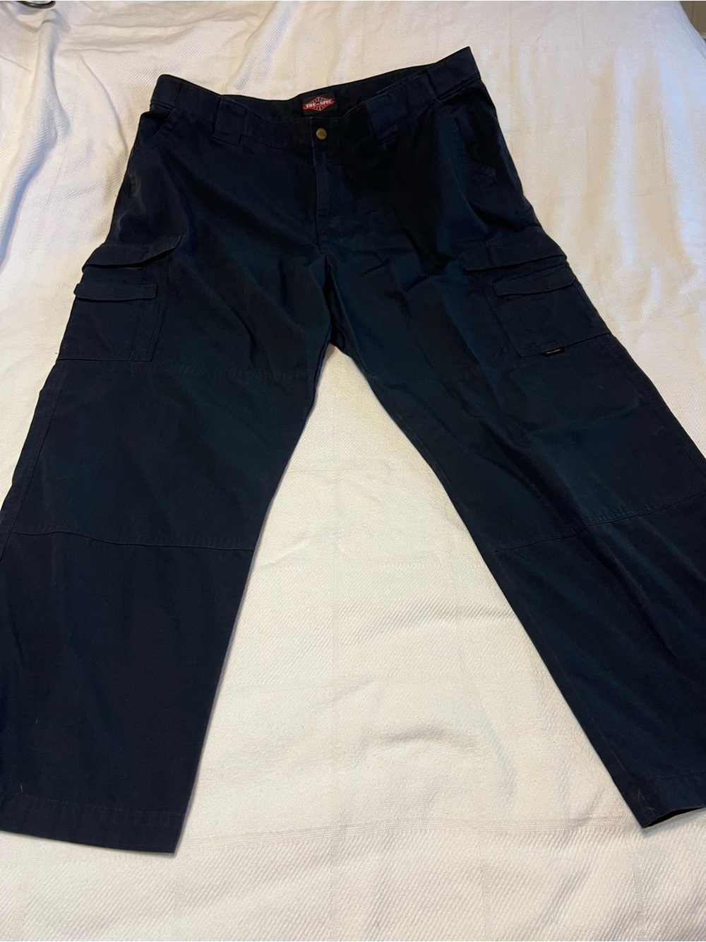 Men's Navy Cargo Pants - Comfortable Utility Style